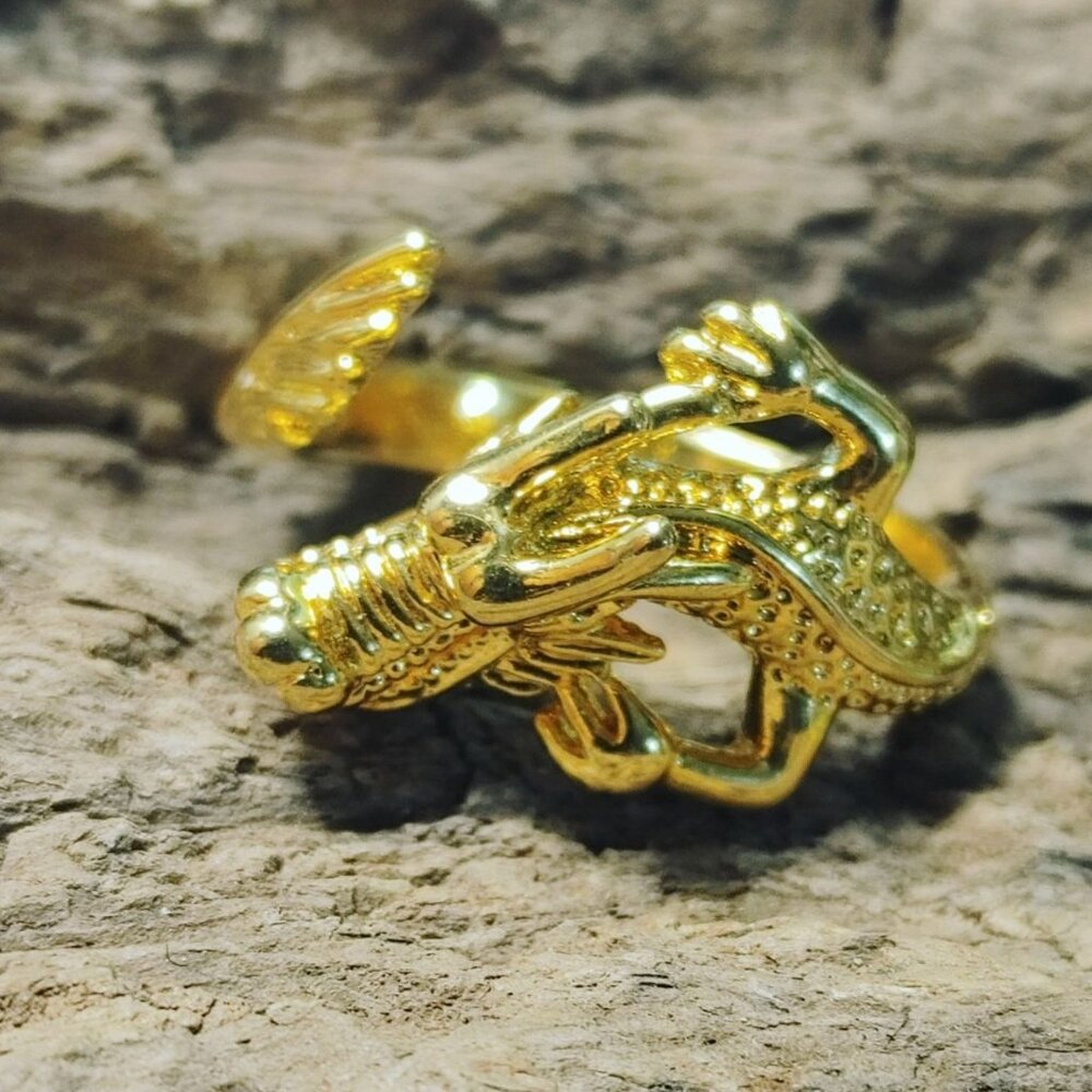 Dragon Ring Gold Plated SIze 7 Adjustable Unisex Unique Mythical Design Fashion